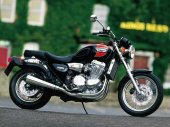 2001 Triumph Adventurer photo